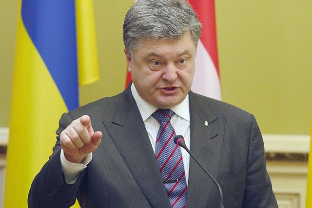 Порошенко запретил показ снятых после 2014 года российских фильмов