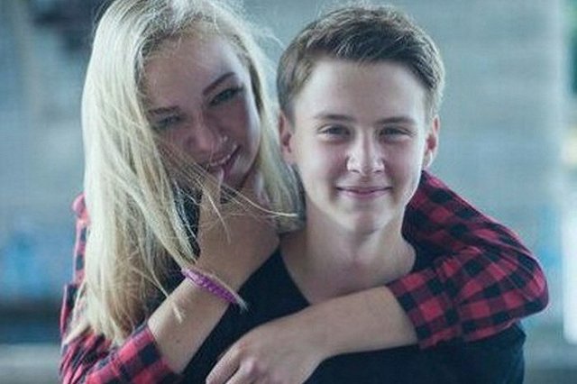 Свердловских учителей обяжут следить за школьниками в социальных сетях