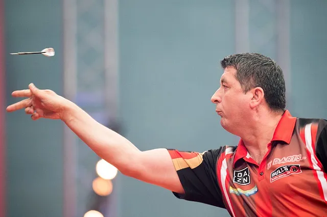 На Камчатке чиновницу уволили за предложение «чпокнуть» пенсионера дротиком