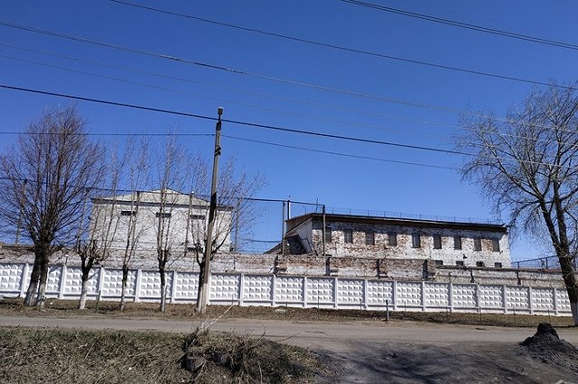 Сотрудники УСБ ГУФСИН пресекли попытку провезти на зону мобильники в продуктовой телеге