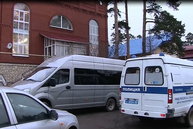 В Екатеринбурге пенсионерка отдала «целительницам» все накопления, чтобы спастись от беды и порчи