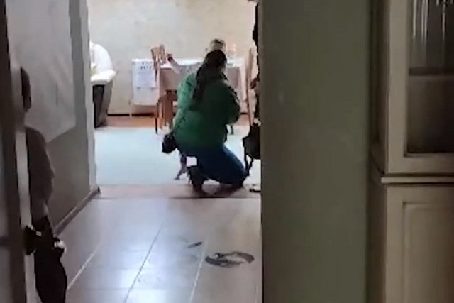 «Папа, спаси нас!»: у екатеринбуржца отобрали сыновей-двойняшек