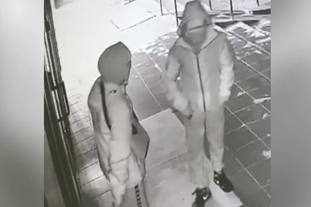 В Екатеринбурге воры-неудачники хотели денег, но получили печенье
