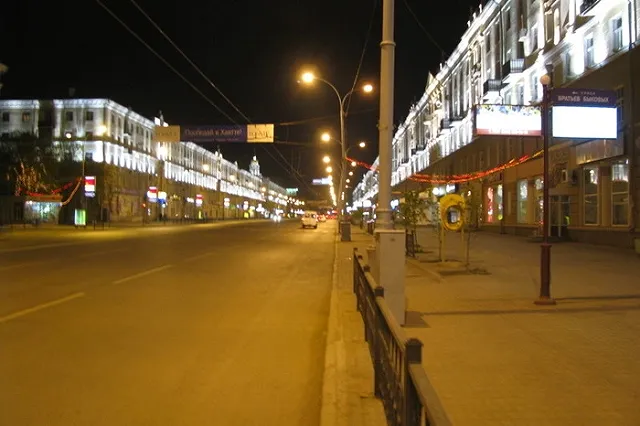 Ждите грязь: на дороги Екатеринбурга уже высыпали 62 тонны «бионорда»