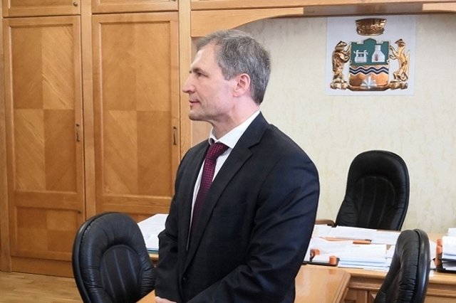 «Дума в опасности»: Игорь Володин попытался сместить депутата Колесникова, чтобы усилить свою власть