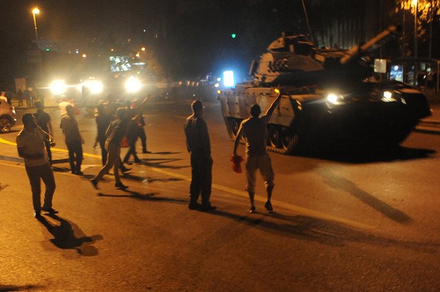 Турция полностью закрыла воздушное пространство