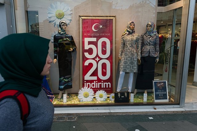 В Госдуме предложили доработать разрешающий носить хиджабы в школах Чечни закон