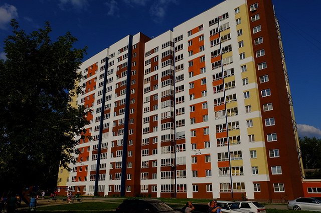 Энергетики пригрозили, что не включат тепло в десятках домов Екатеринбурга