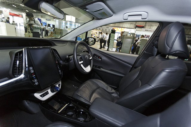 Машины-беспилотники выйдут на российские улицы в 2019 году