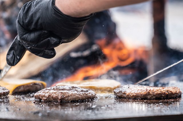 Искусственное мясо выходит на российский рынок