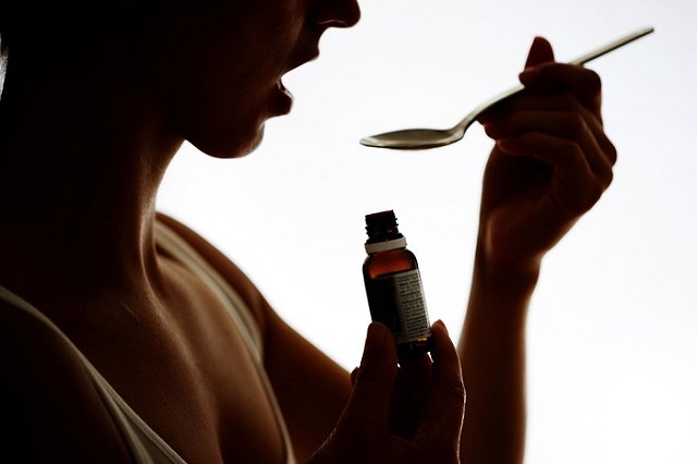 В России запретили еще одно средство от кашля