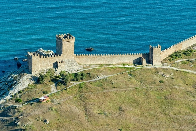 Украина полностью прекратила энергоснабжение Крыма