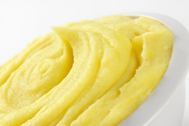 Салат и пюре стали причиной отравления в Екатеринбурге 41 школьника