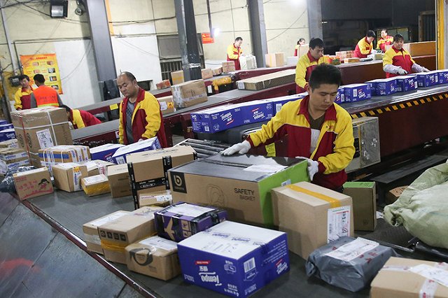 «Почта России» запустила «конкурента AliExpress»