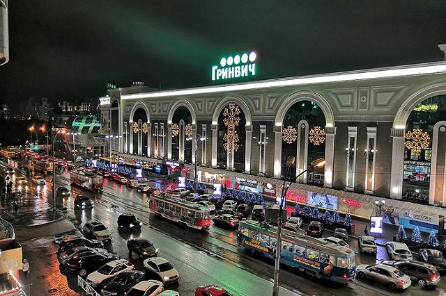 Из-за ДТП на Радищева — 8 Марта в обе стороны встали трамваи