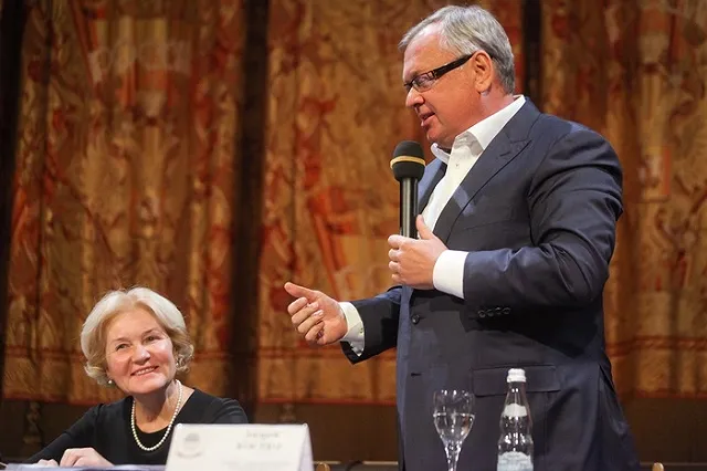 Примет меры. Глава ВТБ впервые высказался о расследовании про самолет Аскер-заде