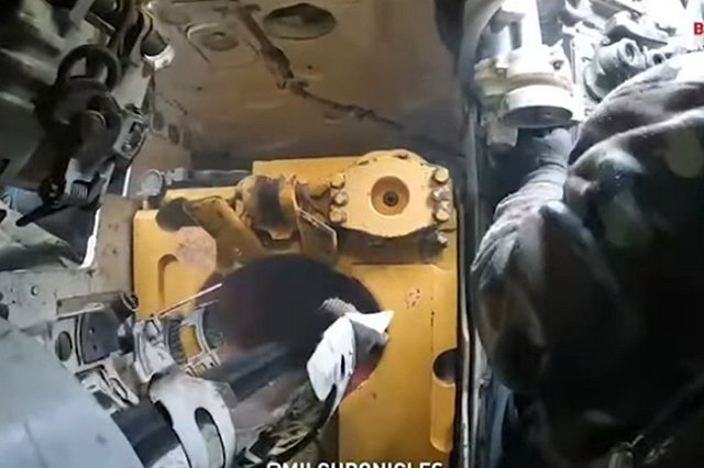 Разведчик рассказал о заваренных в танках украинских «смертниках»