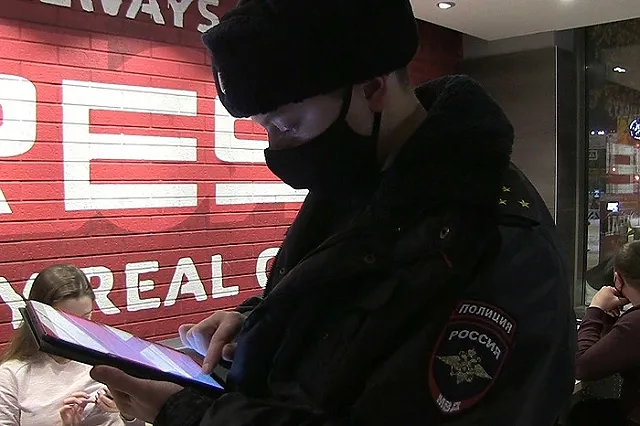 В Екатеринбурге ещё сильнее вырос дефицит полицейских