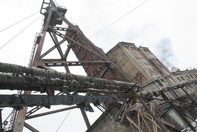 Проходчика засыпало горной породой на шахте Магнетитовая в Нижнем Тагиле