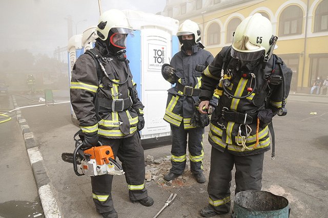 В центре Екатеринбурга сгорело кафе