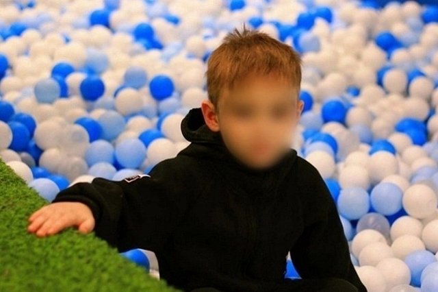 В Екатеринбурге педиатров обязали следить за детьми в опекунских семьях