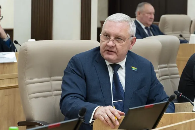 «Что плачемся-то?»: екатеринбургский депутат пошутил над финансовым состоянием горожан
