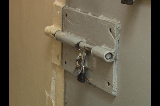 Главк: Свердловский полицейский, фигурант дела о пытках, не в бегах, а в отпуске