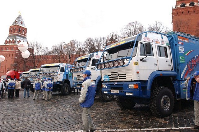 77 сотрудников КАМАЗа прошли детектор лжи из-за хищений на предприятии