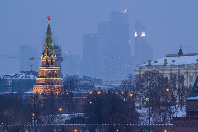 Политолог: Новых губернаторов готовили несколько лет по спецпрограмме РАНХиГС