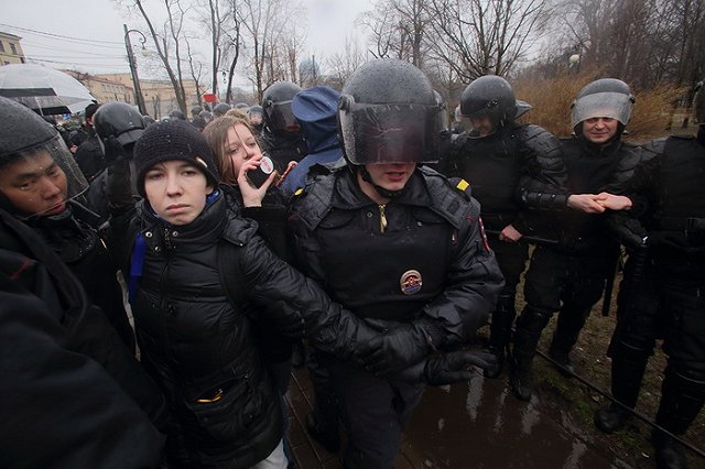 Блогера вызвали на допрос за отрывок из книги Носова «Незнайка на Луне»