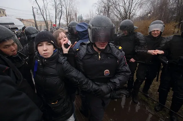Блогера вызвали на допрос за отрывок из книги Носова «Незнайка на Луне»