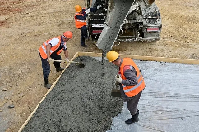 В Екатеринбурге на месте бывшего Гормолзавода №1 началось строительство ЖК