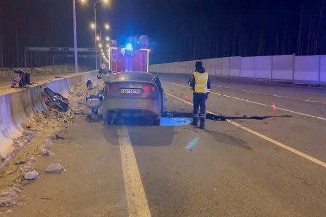 Двое екатеринбуржцев погибли в аварии на ЕКАД