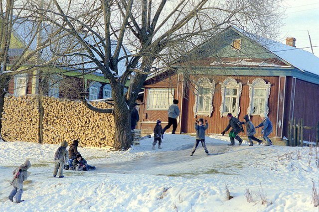 Дорожные полицейские за месяц уничтожили в Екатеринбурге 52 опасные горки