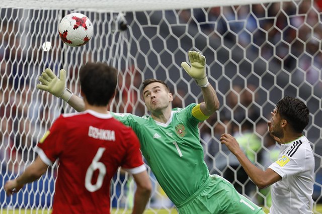 Россия уступила Мексике и выбыла из Кубка конфедераций