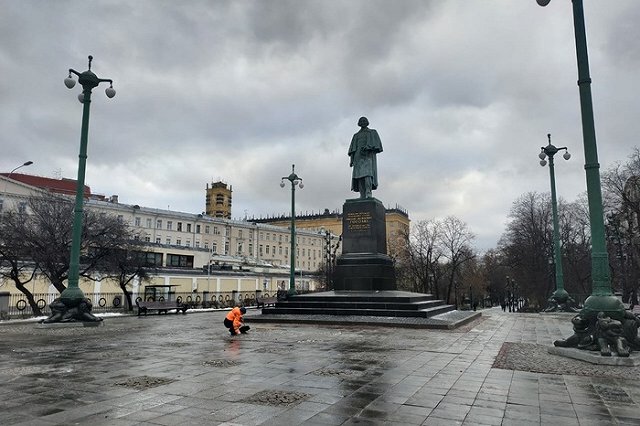 Евгений Ройзман встал на защиту «Бионорда»