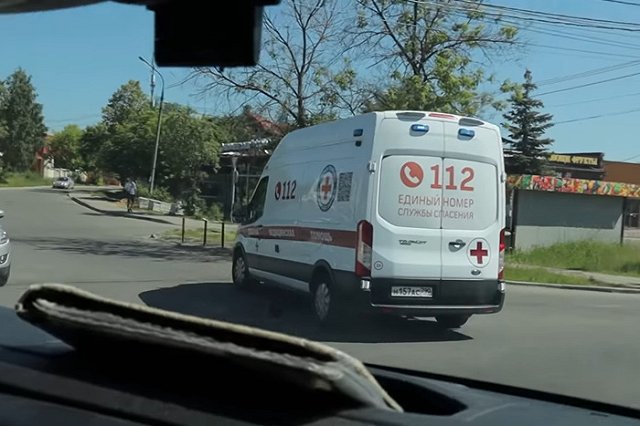 В Подмосковье фельдшер частной «скорой помощи» выгнал из машины 13-летнего пациента с пневмонией