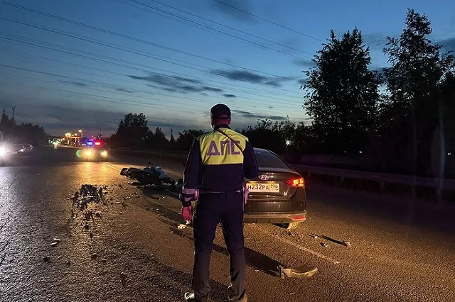 Около Екатеринбурга насмерть разбился байкер