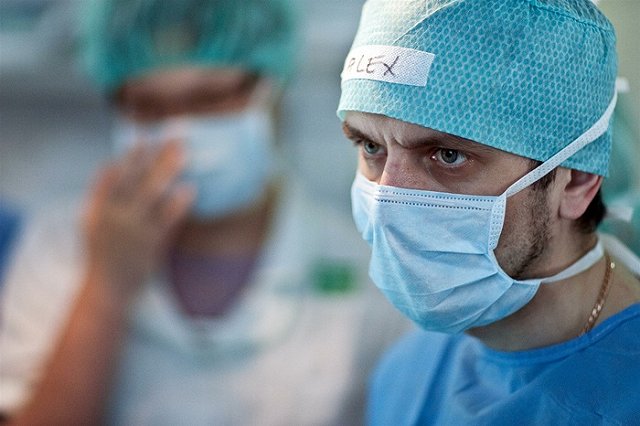 Минздрав запретит врачам курить и ругать коллег