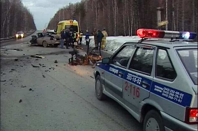 Водитель из Казахстана стал виновником серьезного ДТП на уральской трассе