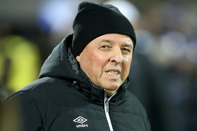 Кандидат в тренеры «Урала» готовится уехать из Европы