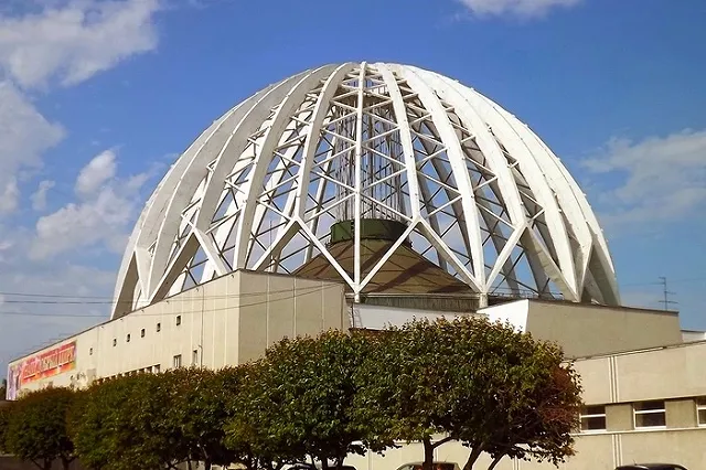 Екатеринбургский цирк может остаться ещё и без осветителей