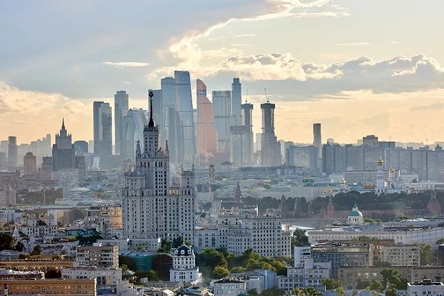 Более 700 тыс. человек приняли участие в праздновании 873-летия Москвы