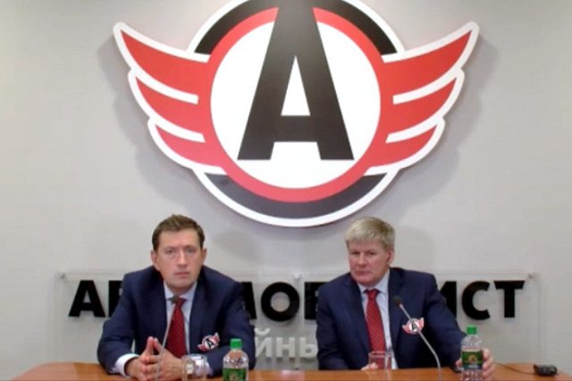 «Задача — финал Кубка Гагарина»: директор «Автомобилиста» Максим Рябков рассказал о планах на сезон