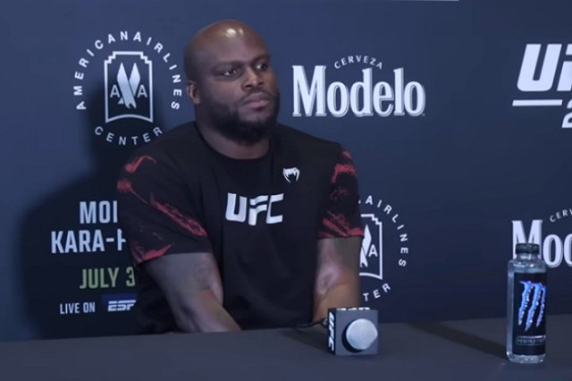 Американский боец UFC оскорбил россиян