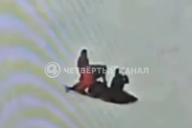 На Уктусе отдыхающий на горе мужчина зверски избил ребенка на снегокате