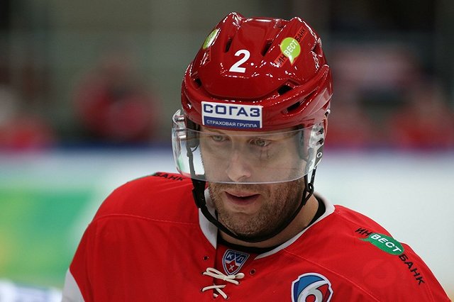 Американский хоккеист «Трактора» захотел стать гражданином России