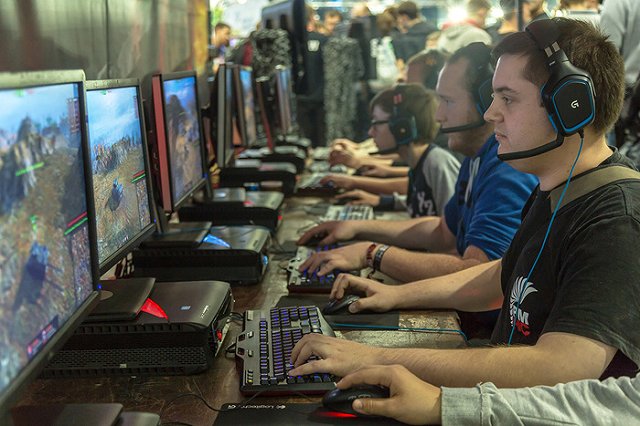 Разработчик World of Tanks стал получать больше 50% выручки вне СНГ