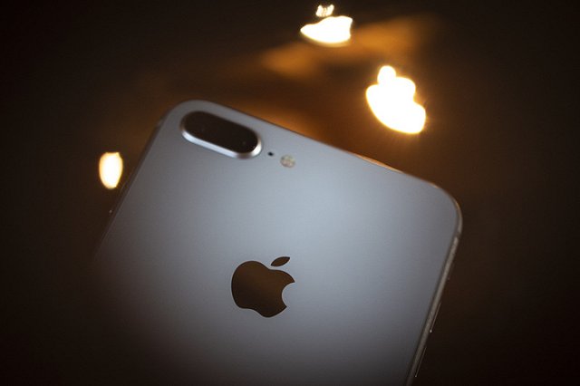 За неделю до презентации в Сеть слили характеристики и цены новых моделей iPhone