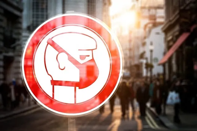 Стюардесса «Аэрофлота», вернувшаяся из заражённой Кореи, сбежала из-под карантина в Москве